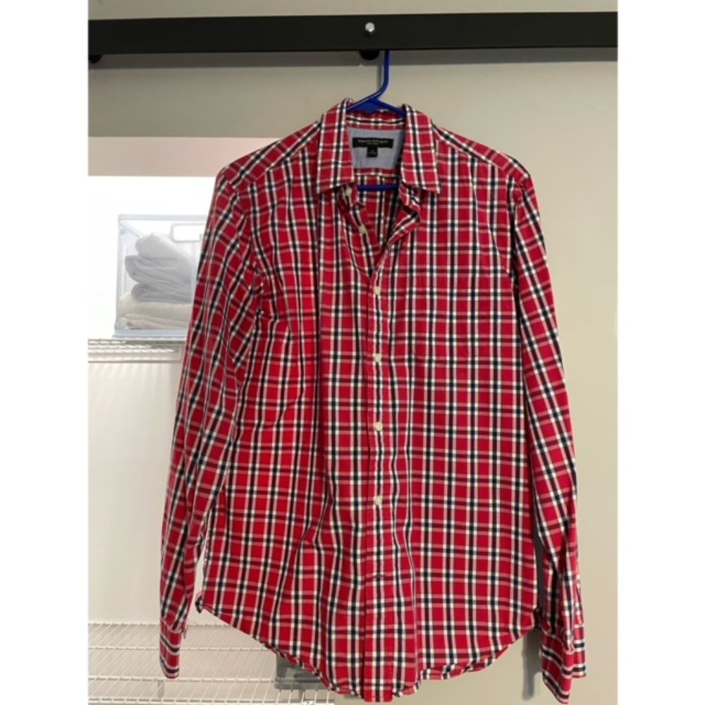 Banana Republic Men's Long Sleeve Button Down Shirt - Red, Navy Plaid